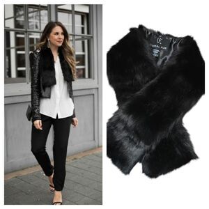 UF Unreal Fur Black Faux Fur Scarf Thread-Through Stole Modacrylic Vegan Luxury